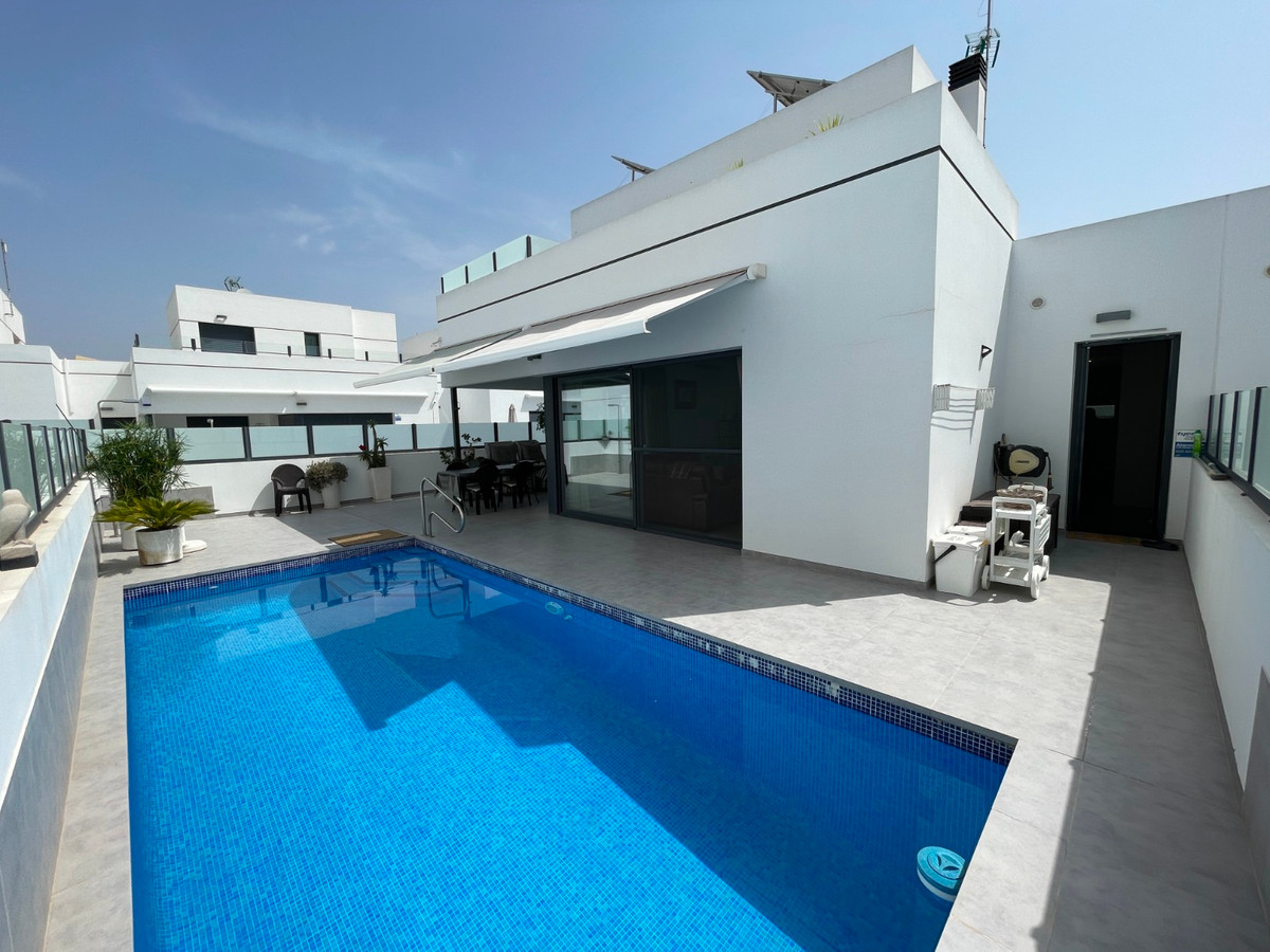 4 Bed Townhouse for sale in Alicante Costa Blanca, Alicante, Spain