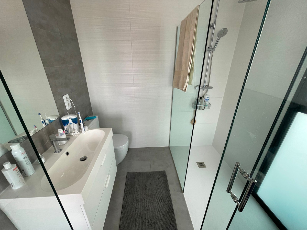 4 Bed Townhouse for sale in Alicante Costa Blanca, Alicante, Spain