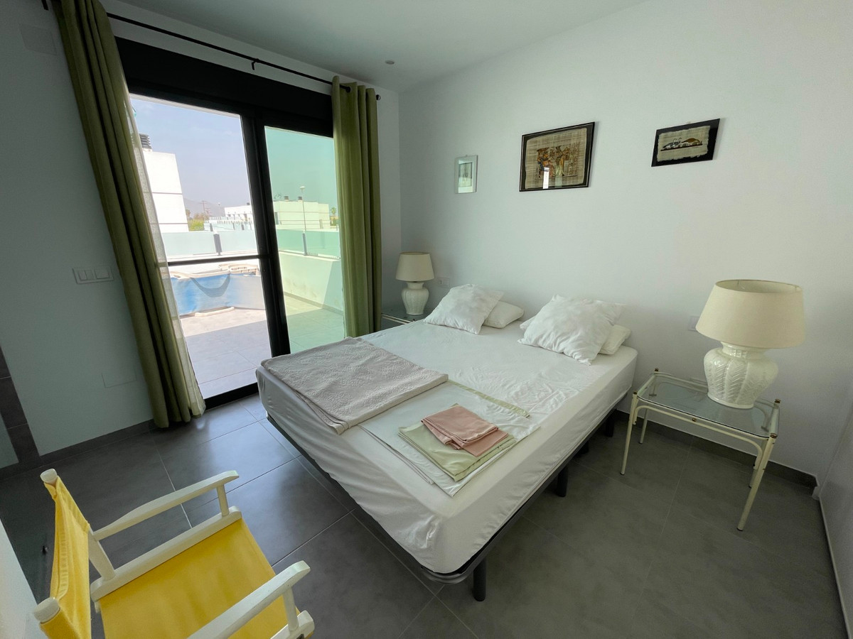 4 Bed Townhouse for sale in Alicante Costa Blanca, Alicante, Spain
