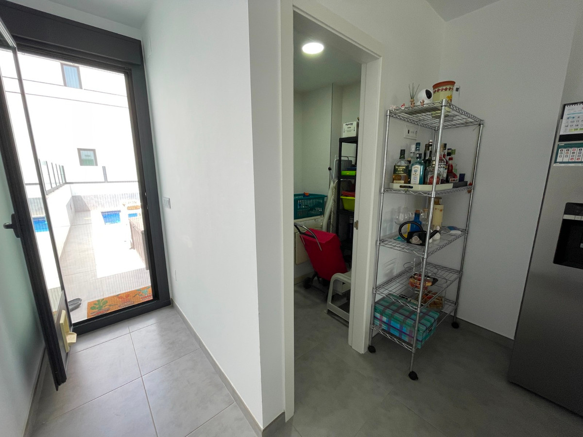 4 Bed Townhouse for sale in Alicante Costa Blanca, Alicante, Spain