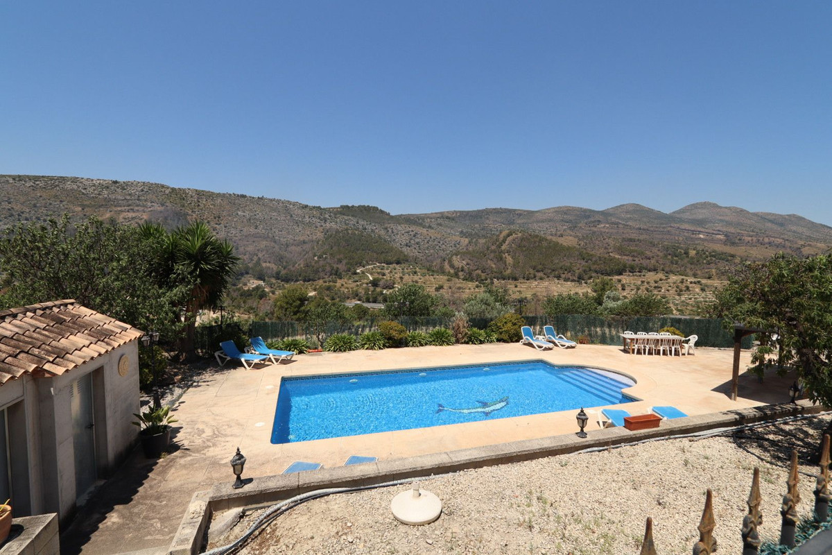 Se vende Finca - Cortijo de 9 dormitorios en Costa Blanca, Alicante, España