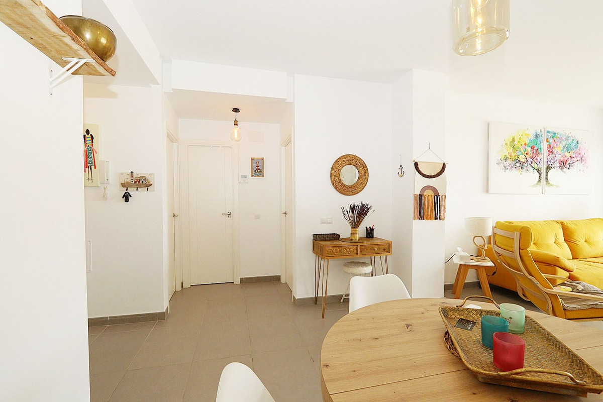 Se vende Apartamento Planta Baja de 2 dormitorios en Costa Blanca, Alicante, España