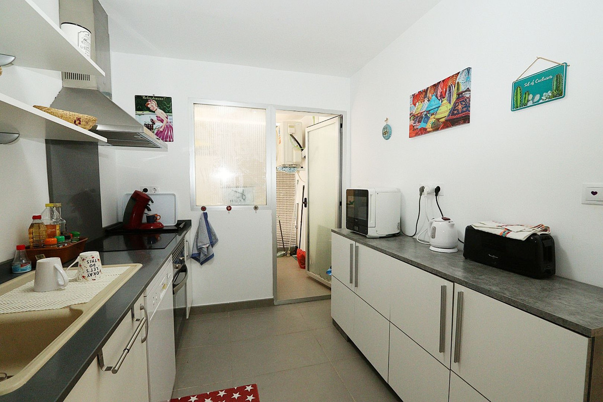 Se vende Apartamento Planta Baja de 2 dormitorios en Costa Blanca, Alicante, España