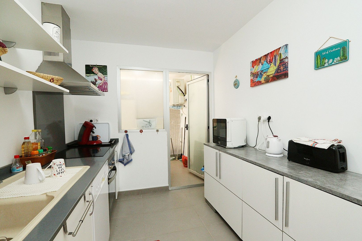 Se vende Apartamento Planta Baja de 2 dormitorios en Costa Blanca, Alicante, España