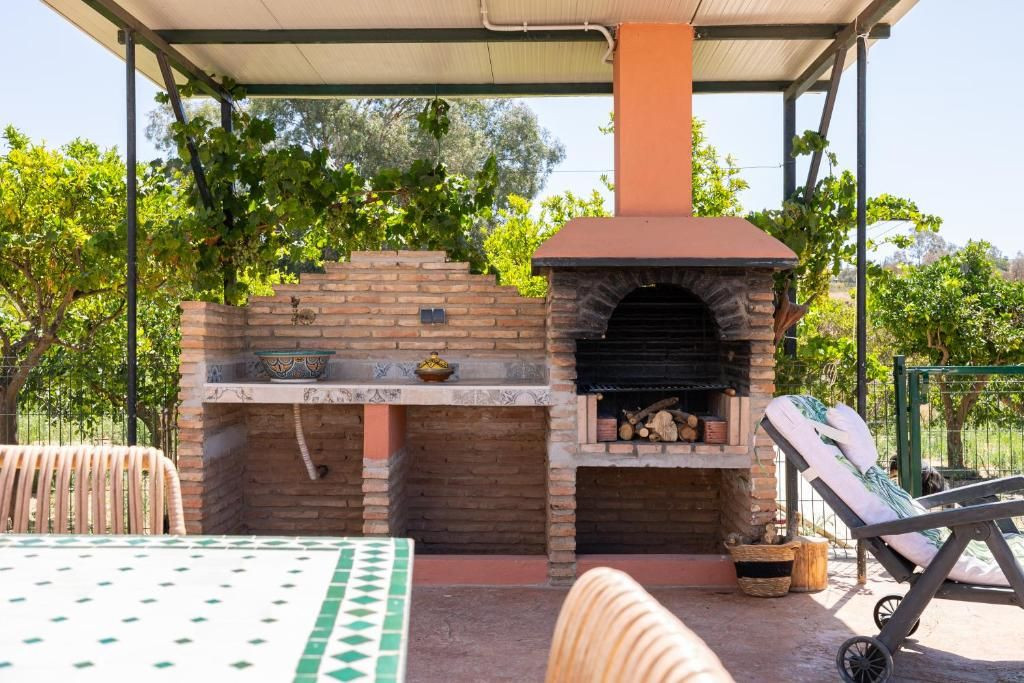 8 Bed Townhouse for sale in Málaga Costa Del Sol, Málaga, Spain