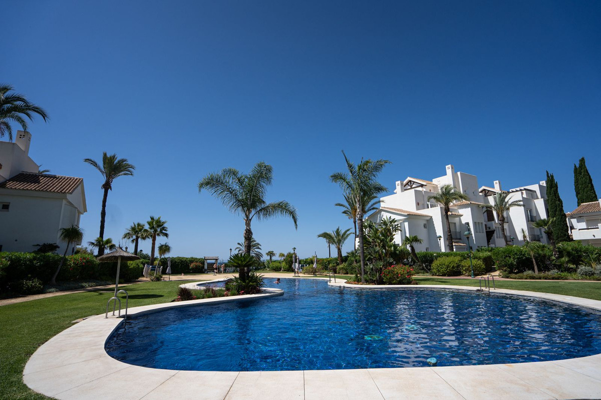 3 Bed Apartment for sale in Marbella Costa Del Sol, Málaga, Spain