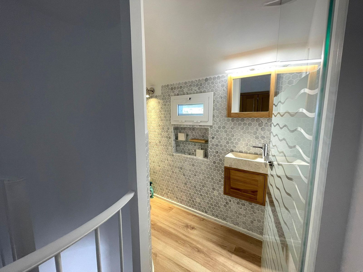 4 Bed Townhouse for sale in Estepona Costa Del Sol, Málaga, Spain