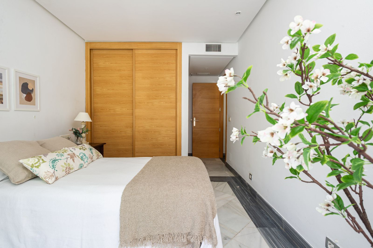 2 Bed Apartment for sale in Marbella Costa Del Sol, Málaga, Spain