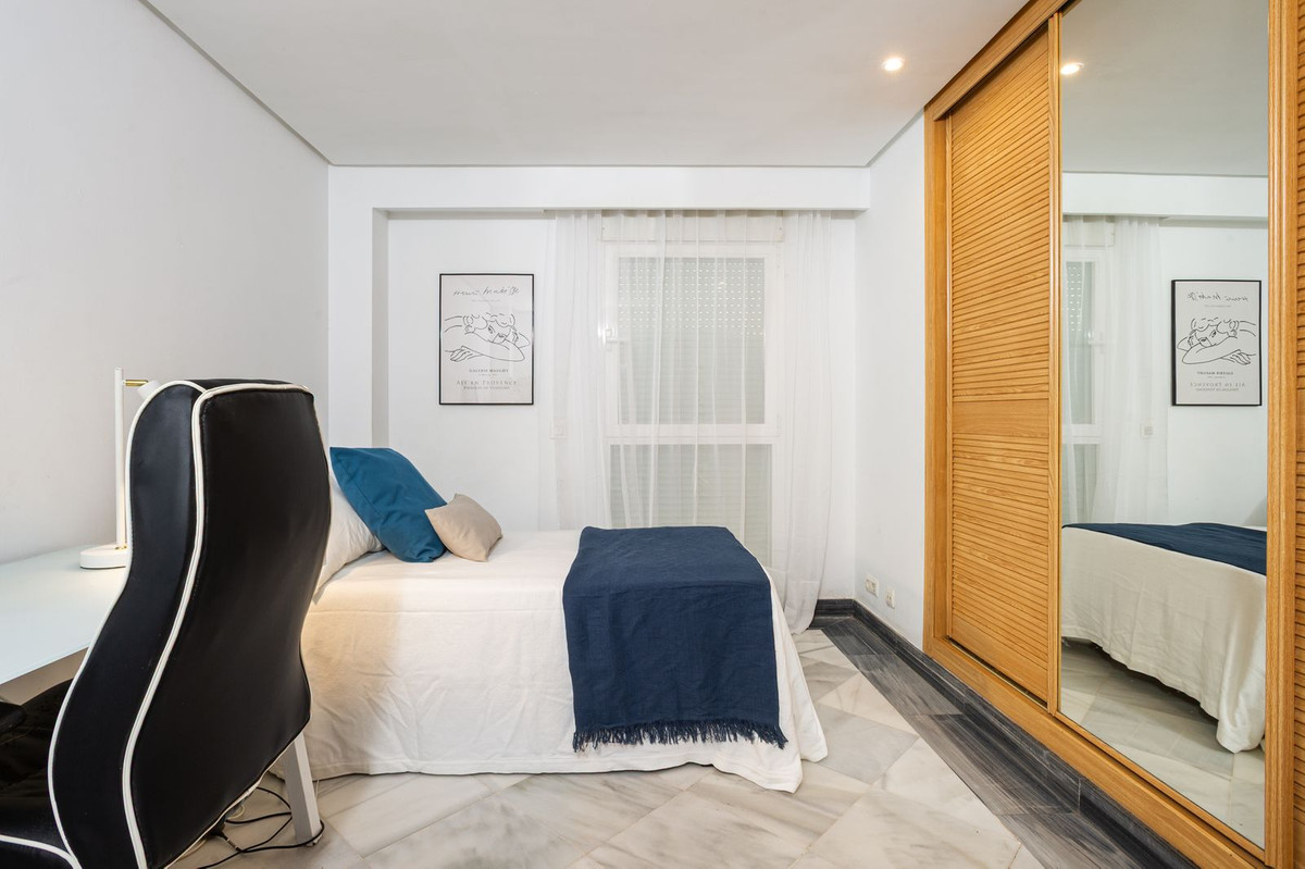 2 Bed Apartment for sale in Marbella Costa Del Sol, Málaga, Spain