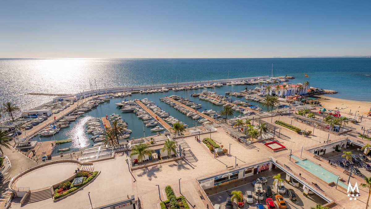 2 Bed Apartment for sale in Marbella Costa Del Sol, Málaga, Spain
