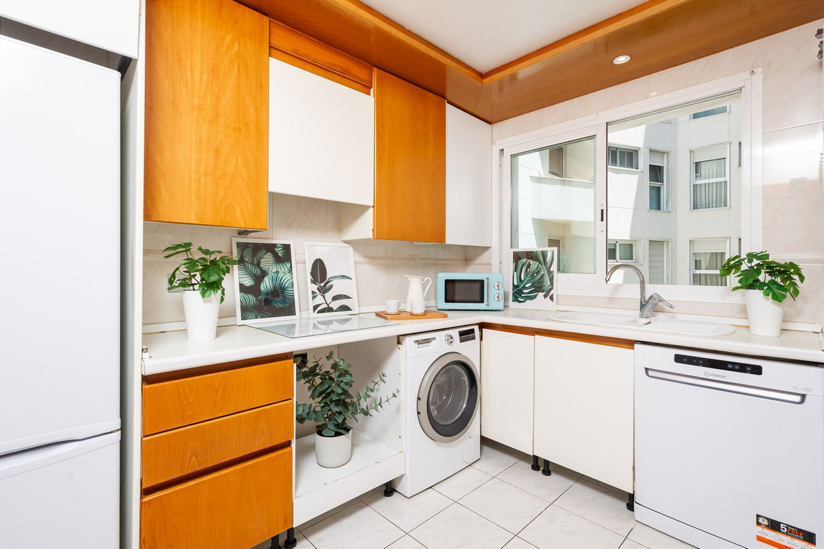 2 Bed Apartment for sale in Marbella Costa Del Sol, Málaga, Spain