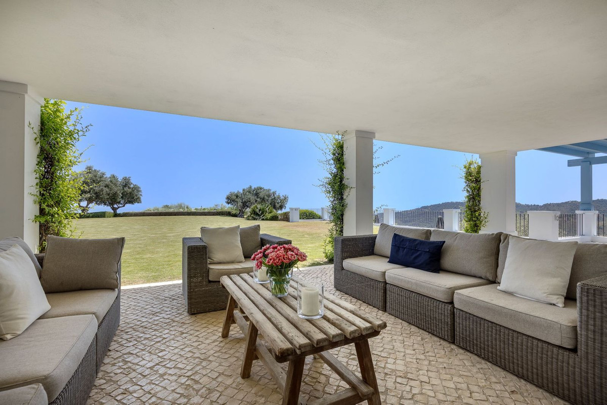 Se vende Villa - Chalet de 5 dormitorios en Costa Del Sol, Málaga, España