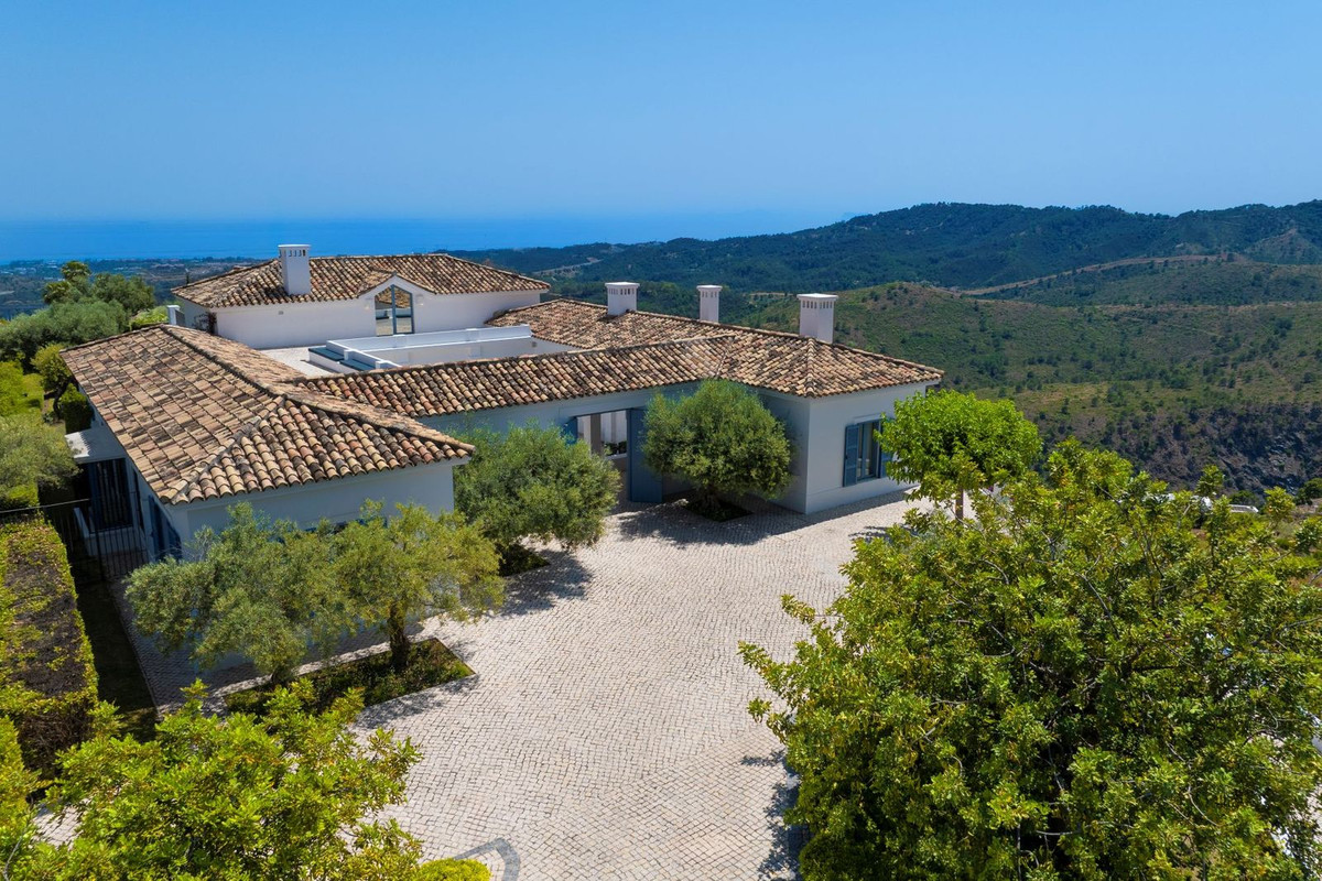 Se vende Villa - Chalet de 5 dormitorios en Costa Del Sol, Málaga, España