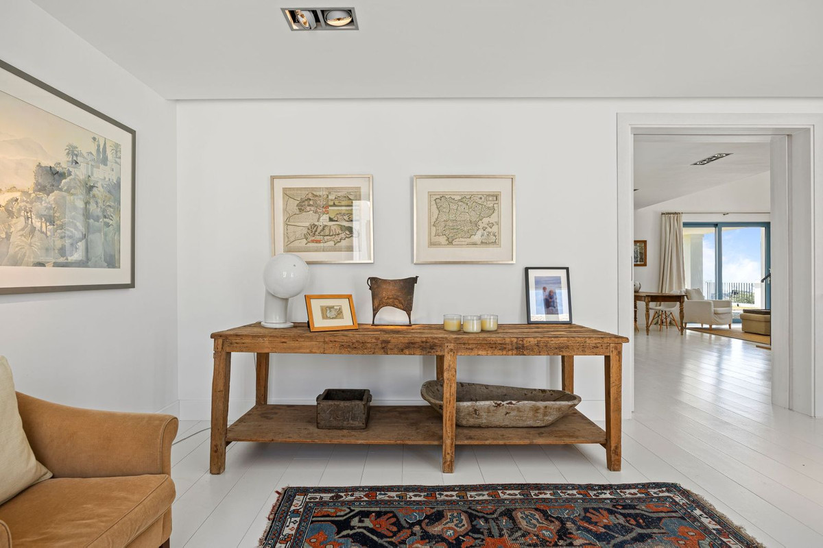 Se vende Villa - Chalet de 5 dormitorios en Costa Del Sol, Málaga, España