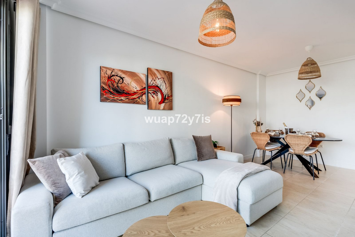 2 Bed Apartment for sale in Selwo Costa Del Sol, Málaga, Spain