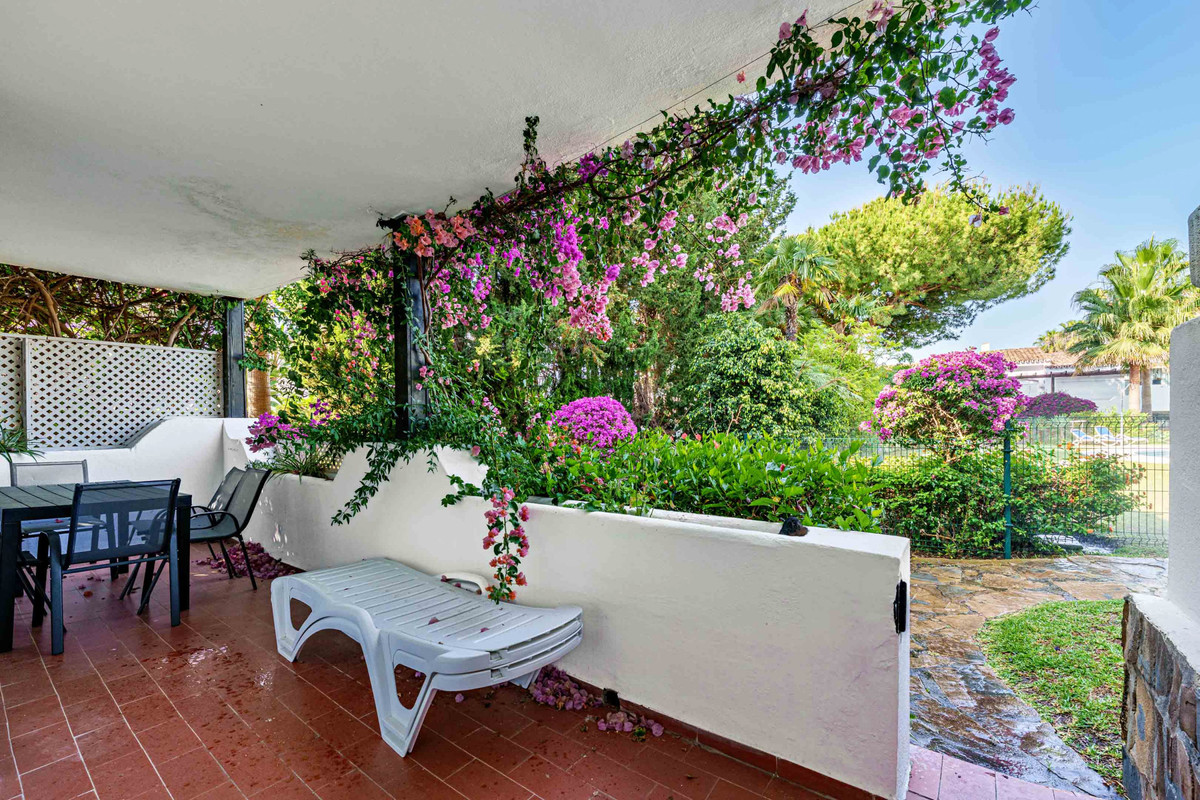 3 Bed Apartment for sale in Sierra Blanca Costa Del Sol, Málaga, Spain