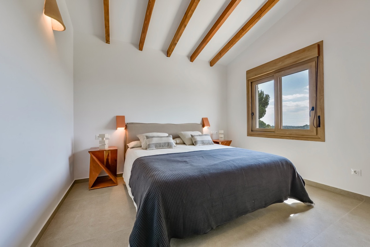 Se vende Villa - Chalet de 5 dormitorios en Costa Blanca, Alicante, España