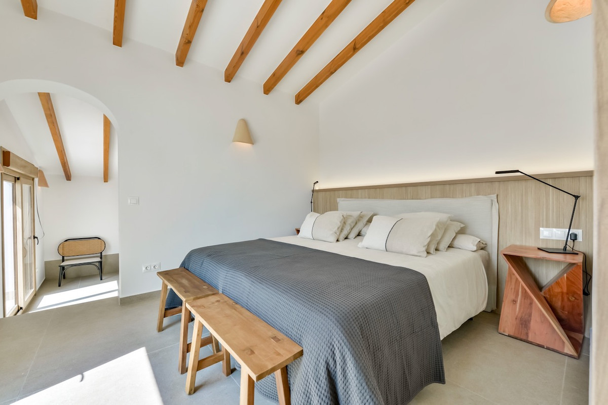 Se vende Villa - Chalet de 5 dormitorios en Costa Blanca, Alicante, España