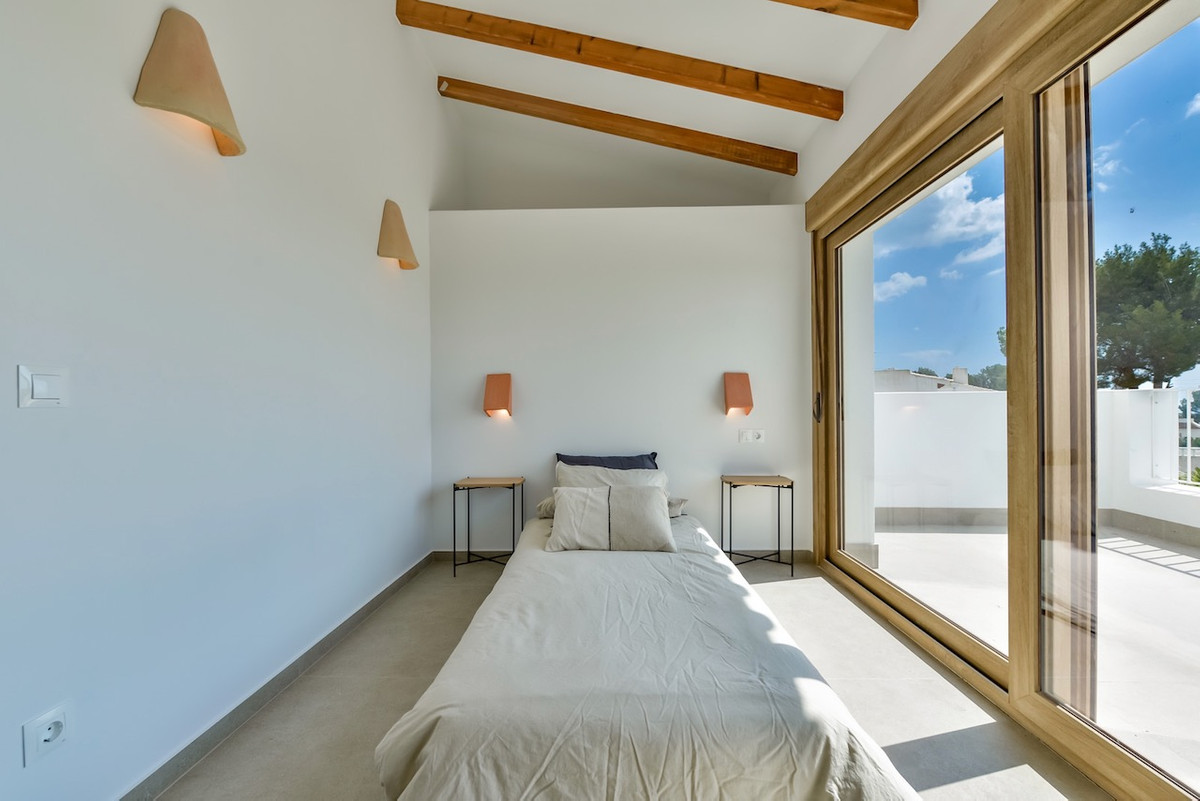 Se vende Villa - Chalet de 5 dormitorios en Costa Blanca, Alicante, España