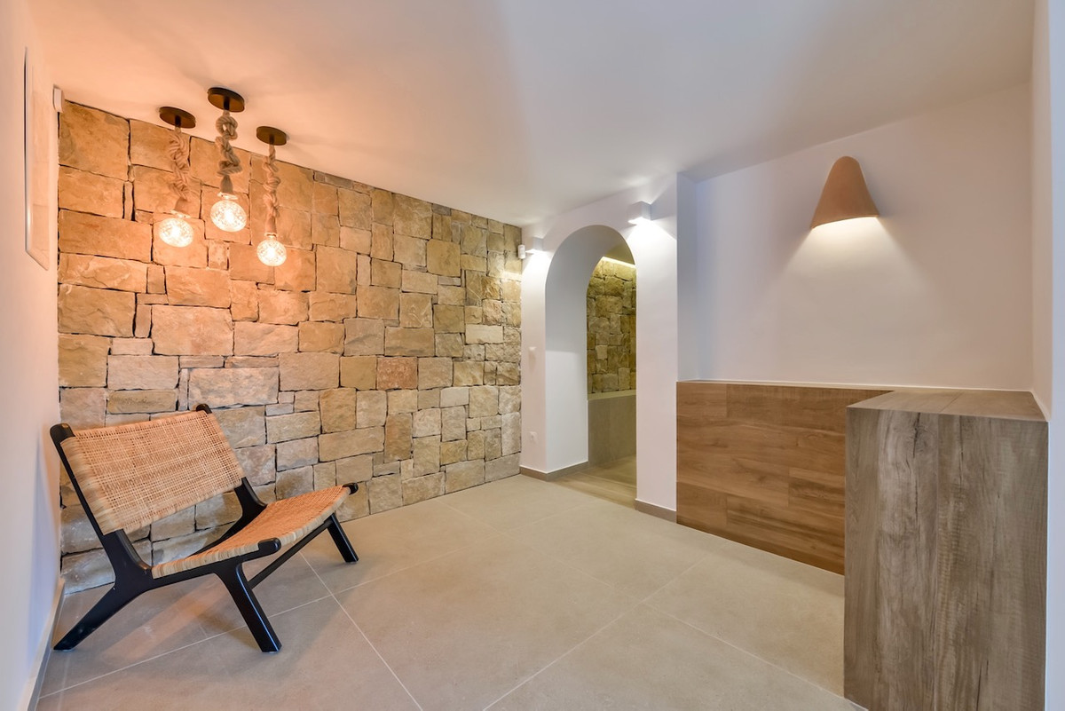 Se vende Villa - Chalet de 5 dormitorios en Costa Blanca, Alicante, España