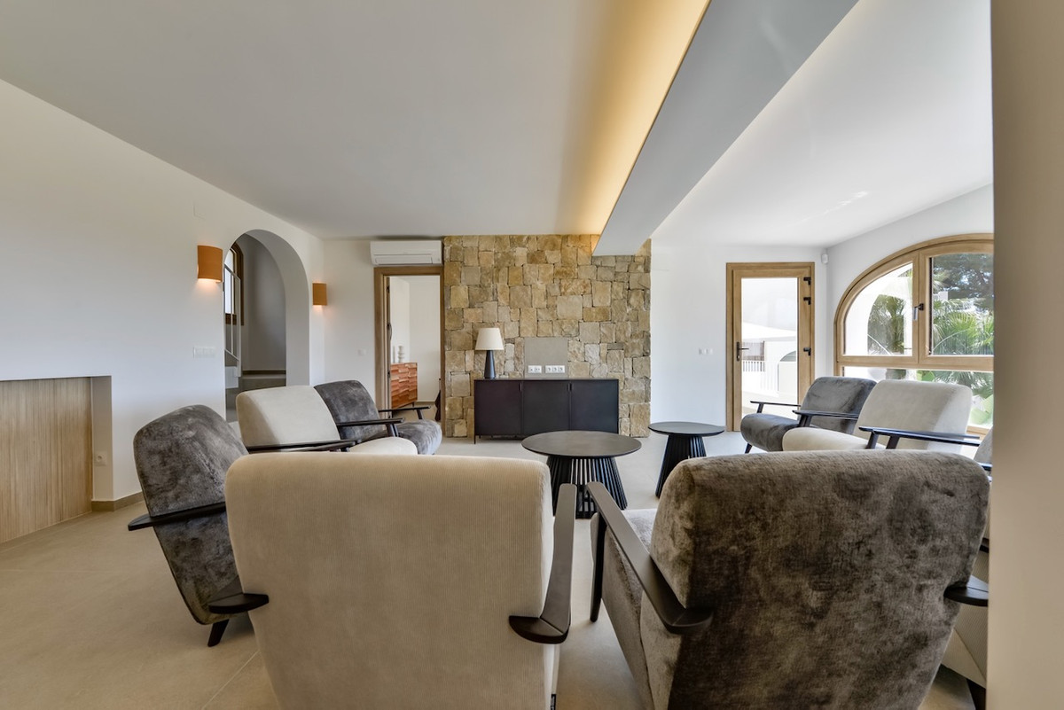 Se vende Villa - Chalet de 5 dormitorios en Costa Blanca, Alicante, España