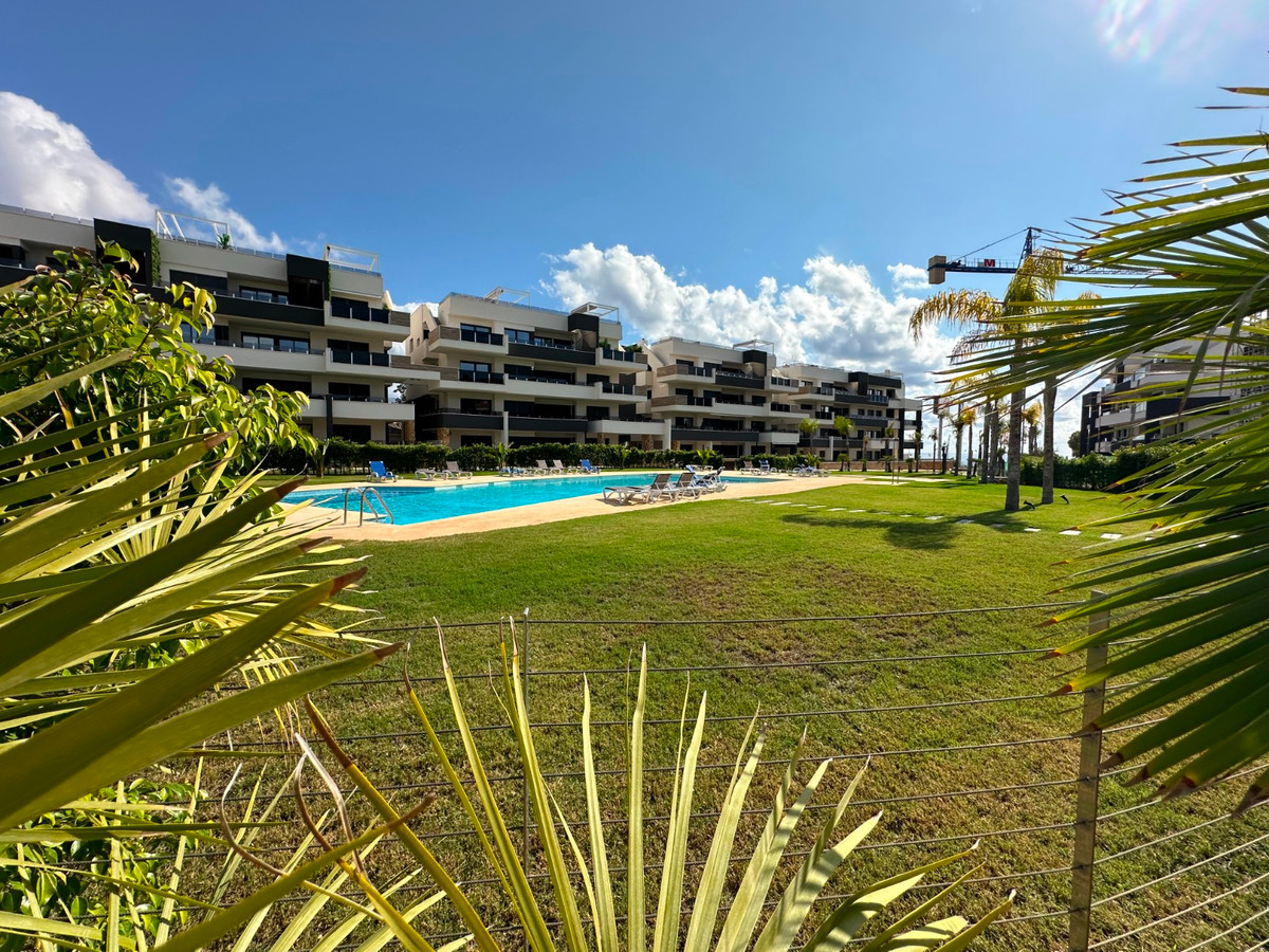 Se vende Ático de 2 dormitorios en Costa Blanca, Alicante, España