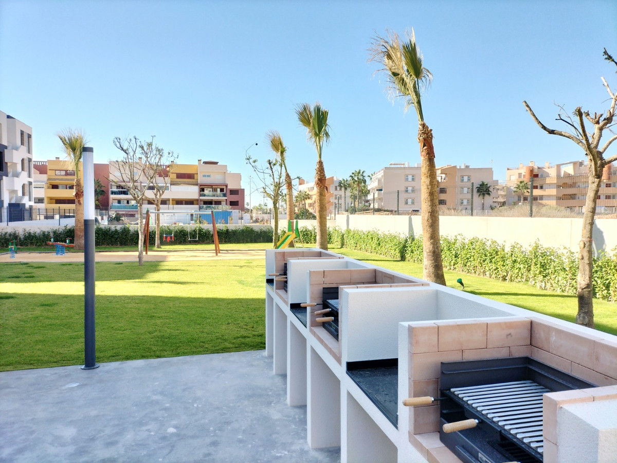 Se vende Ático de 2 dormitorios en Costa Blanca, Alicante, España