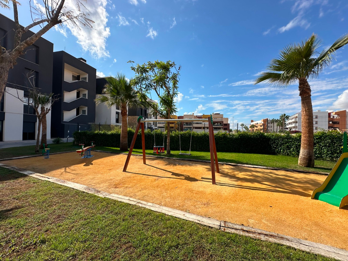 Se vende Ático de 2 dormitorios en Costa Blanca, Alicante, España