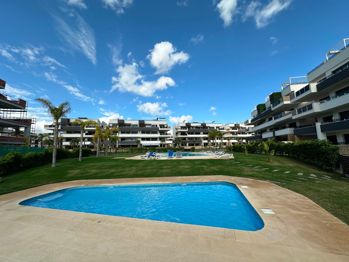 Se vende Ático de 2 dormitorios en Costa Blanca, Alicante, España