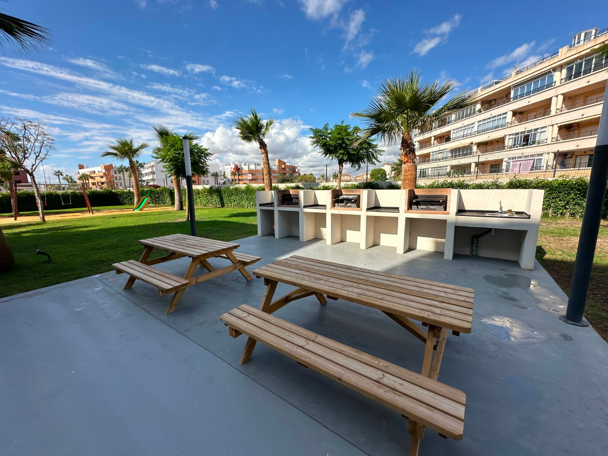Se vende Ático de 2 dormitorios en Costa Blanca, Alicante, España