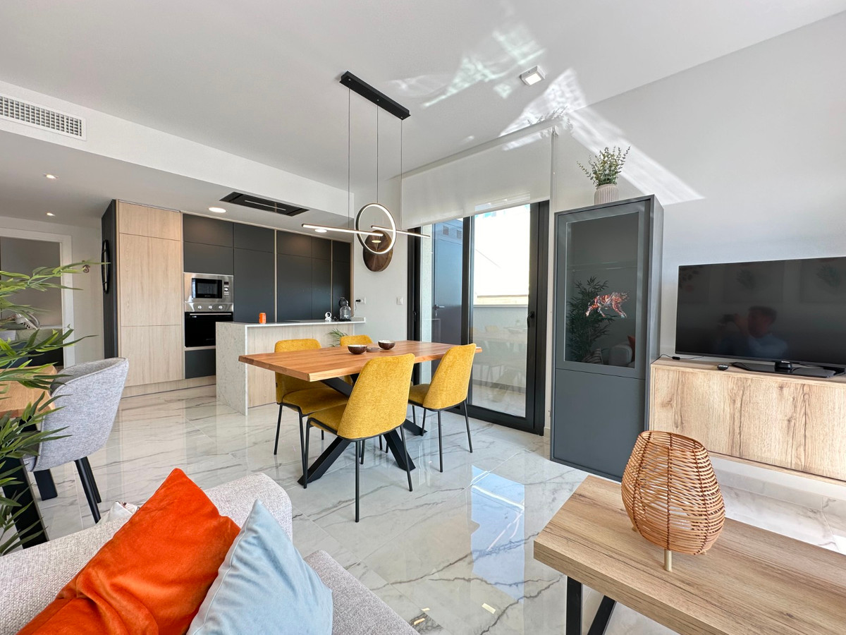 Se vende Ático de 2 dormitorios en Costa Blanca, Alicante, España