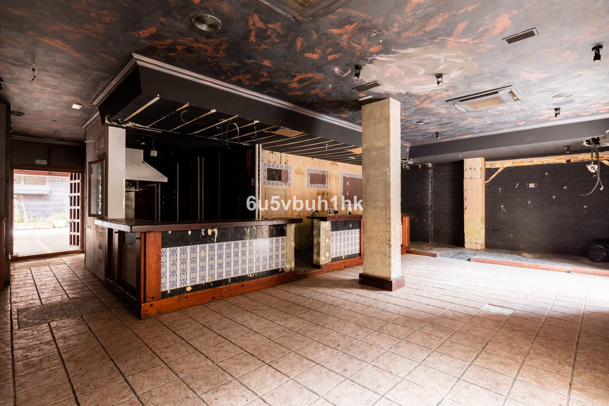Se vende Local comercial  en Costa Del Sol, Málaga, España