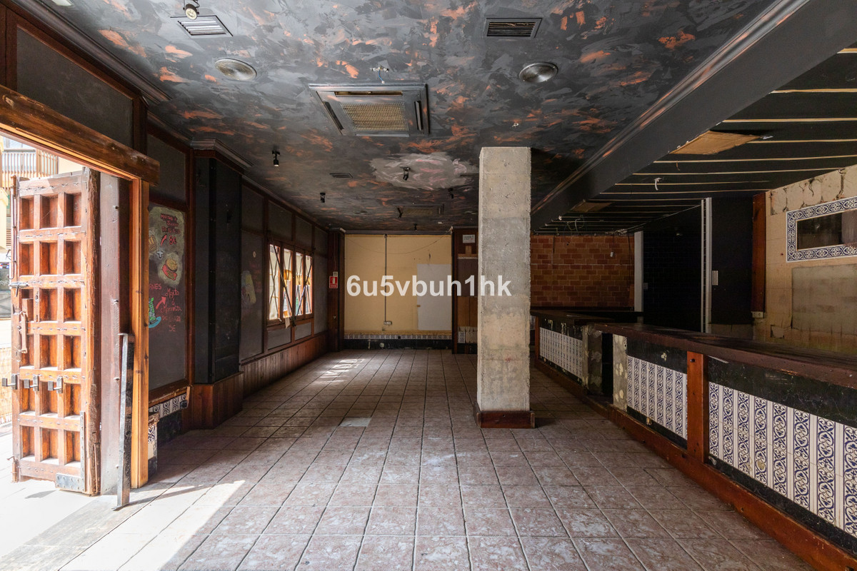 Se vende Local comercial  en Costa Del Sol, Málaga, España