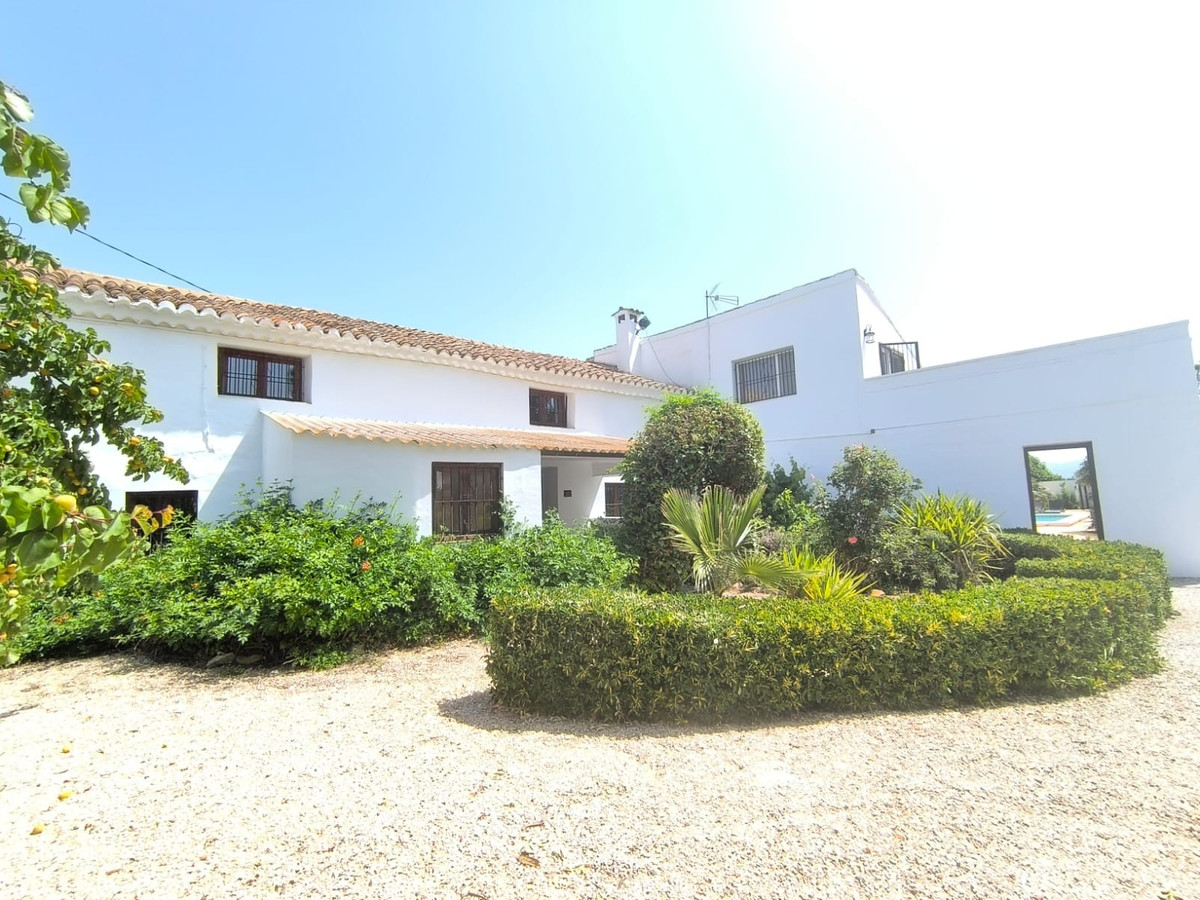 Se vende Villa - Chalet de 13 dormitorios en Costa Blanca, Alicante, España