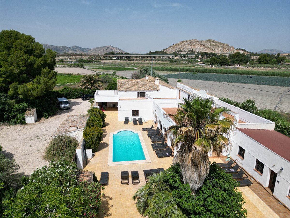 Se vende Villa - Chalet de 13 dormitorios en Costa Blanca, Alicante, España