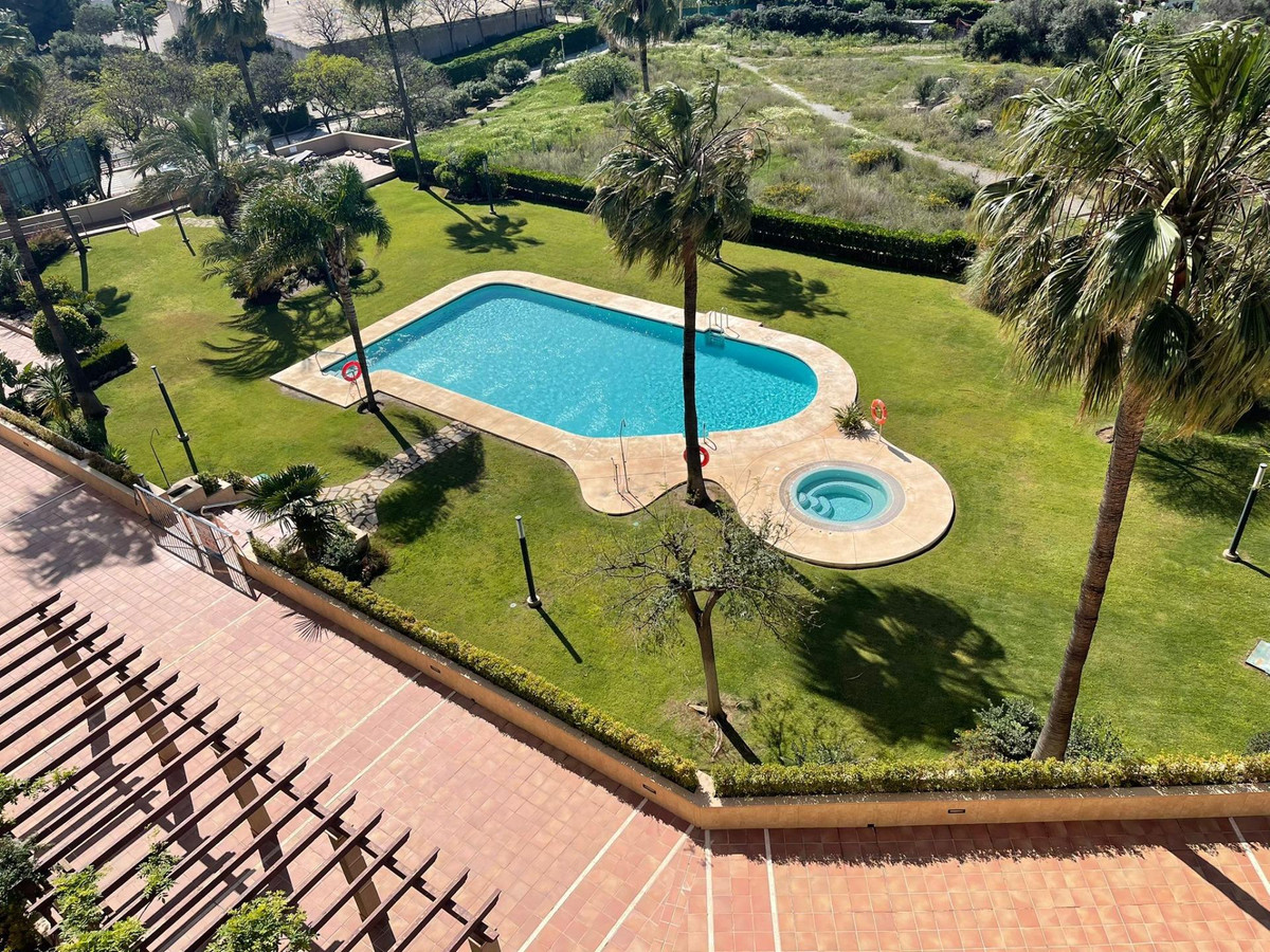 3 Bed Apartment for sale in Fuengirola Costa Del Sol, Málaga, Spain