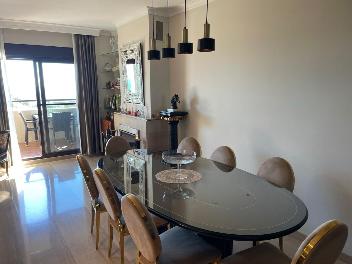 3 Bed Apartment for sale in Fuengirola Costa Del Sol, Málaga, Spain