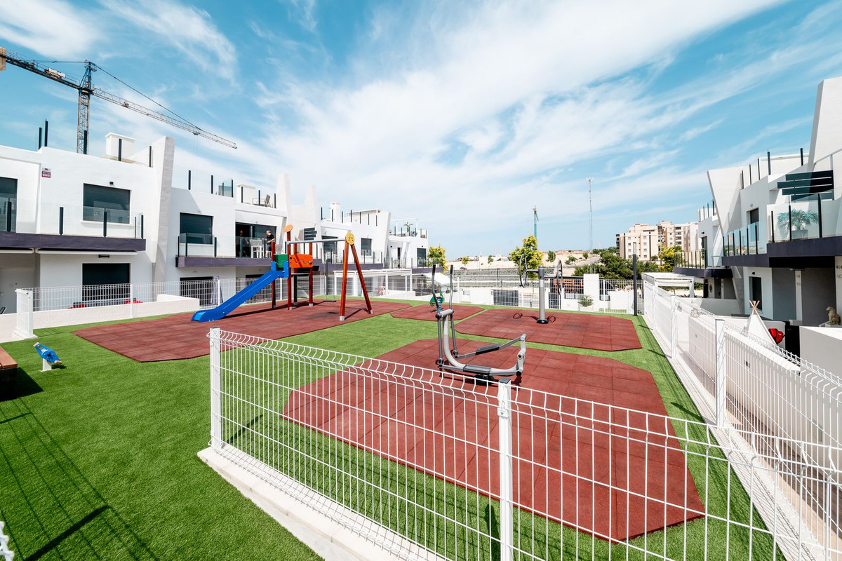 Se vende Ático Dúplex de 3 dormitorios en Costa Blanca, Alicante, España