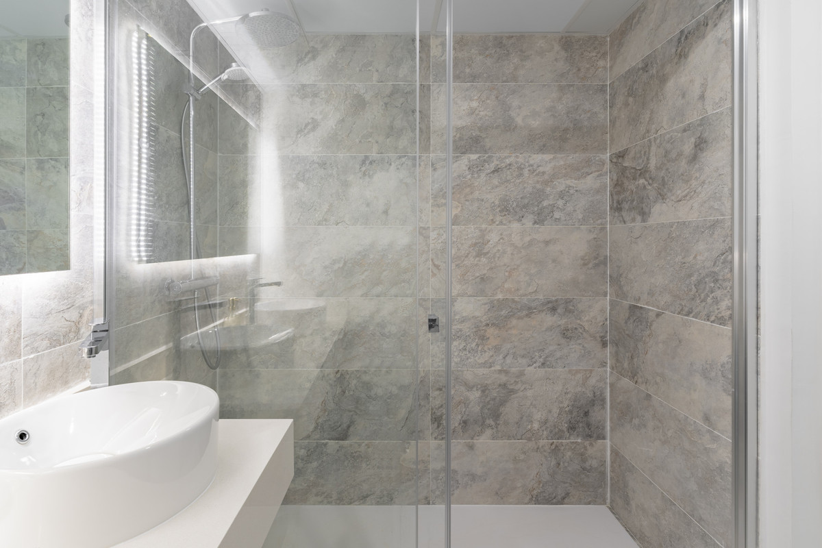 1 Bed Apartment for sale in Casares Costa Del Sol, Málaga, Spain