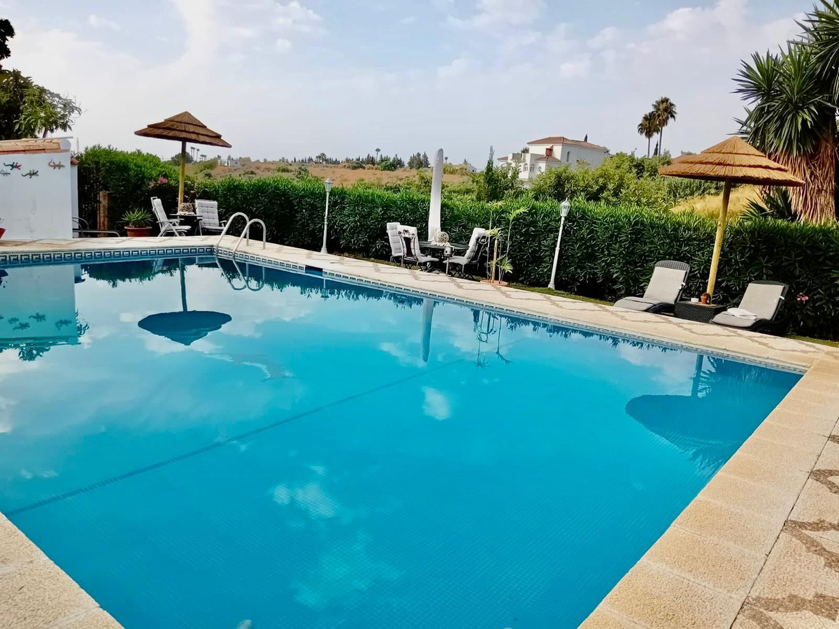 Se vende Adosada de 3 dormitorios en Costa Del Sol, Málaga, España