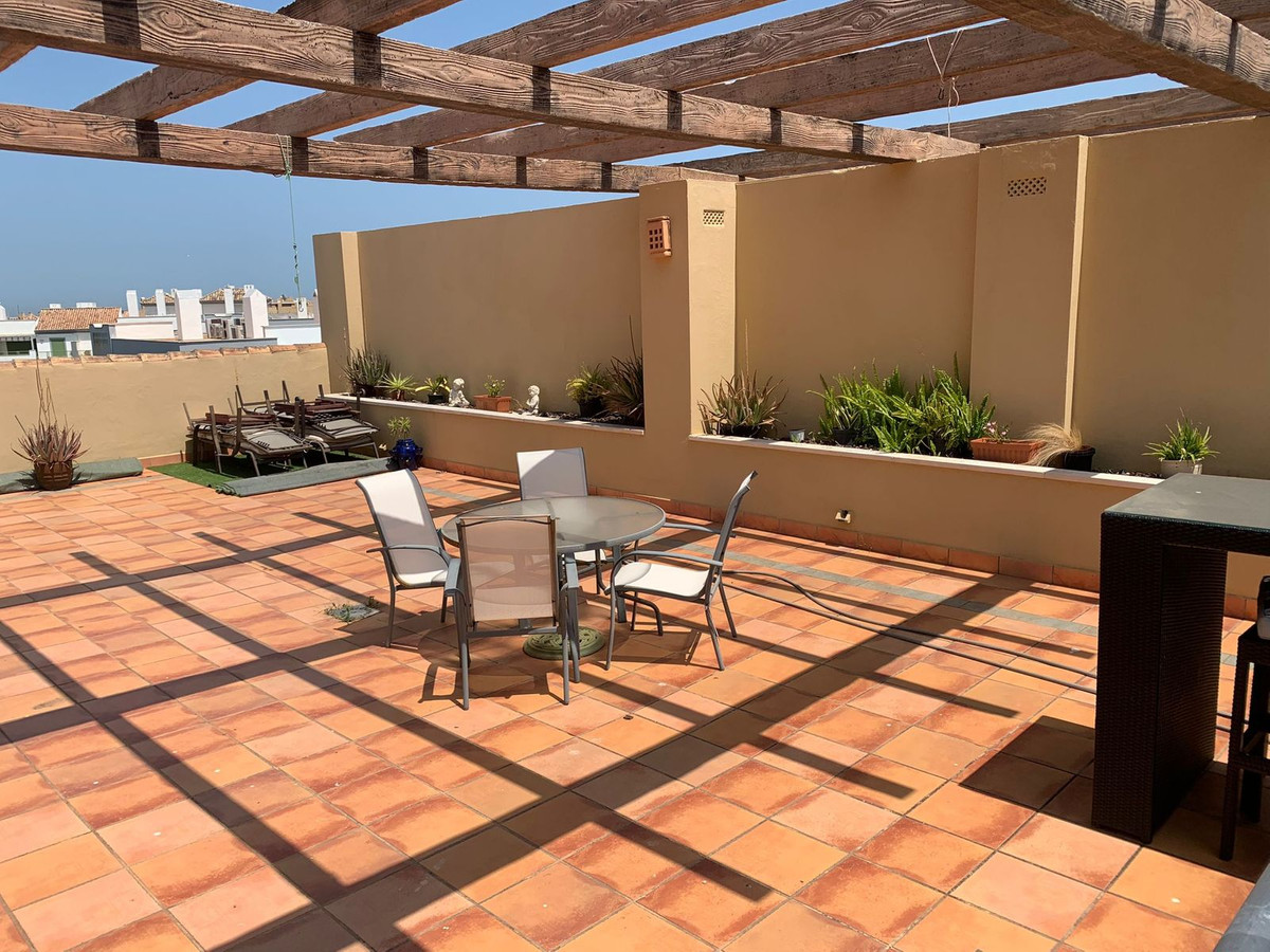 Se vende Ático de 3 dormitorios en Costa Del Sol, Cadiz, España