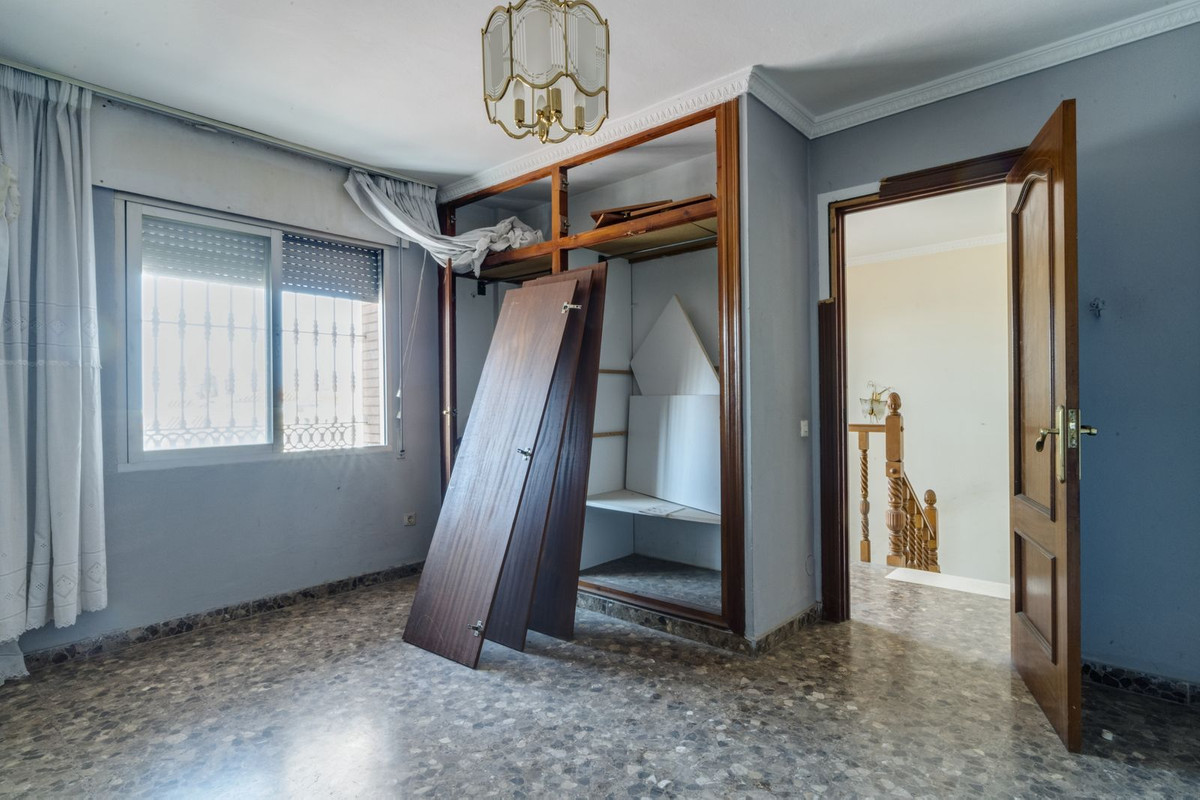 4 Bed Townhouse for sale in Marbella Costa Del Sol, Málaga, Spain