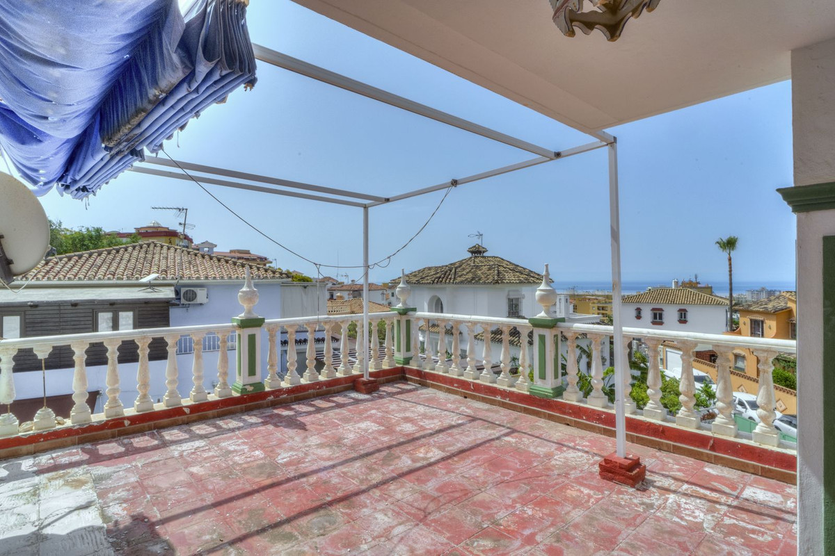 4 Bed Townhouse for sale in Marbella Costa Del Sol, Málaga, Spain