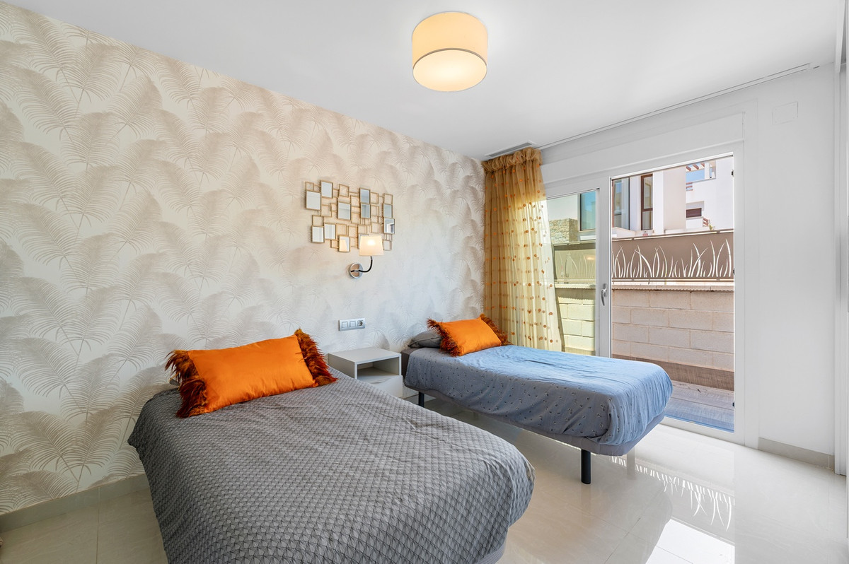 3 Bed Townhouse for sale in Ciudad Quesada Costa Blanca, Alicante, Spain