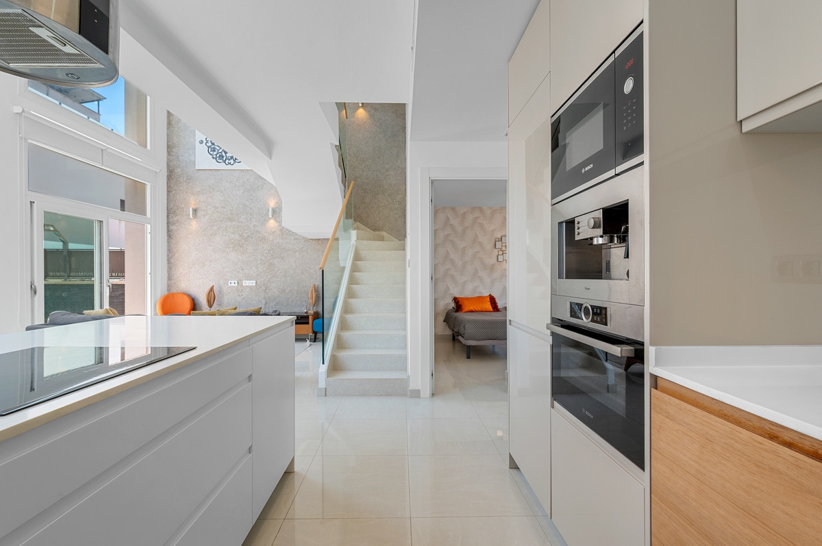 3 Bed Townhouse for sale in Ciudad Quesada Costa Blanca, Alicante, Spain