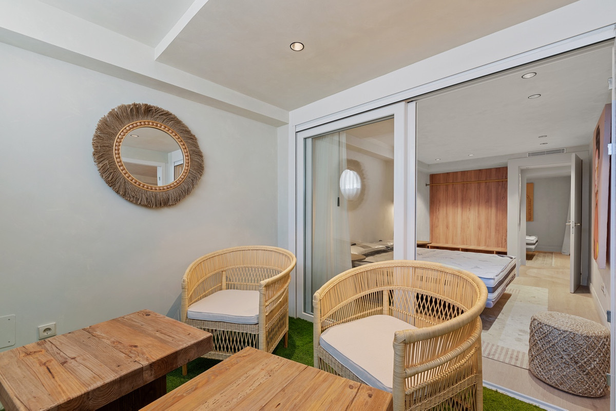 2 Bed Apartment for sale in Alicante Costa Blanca, Alicante, Spain