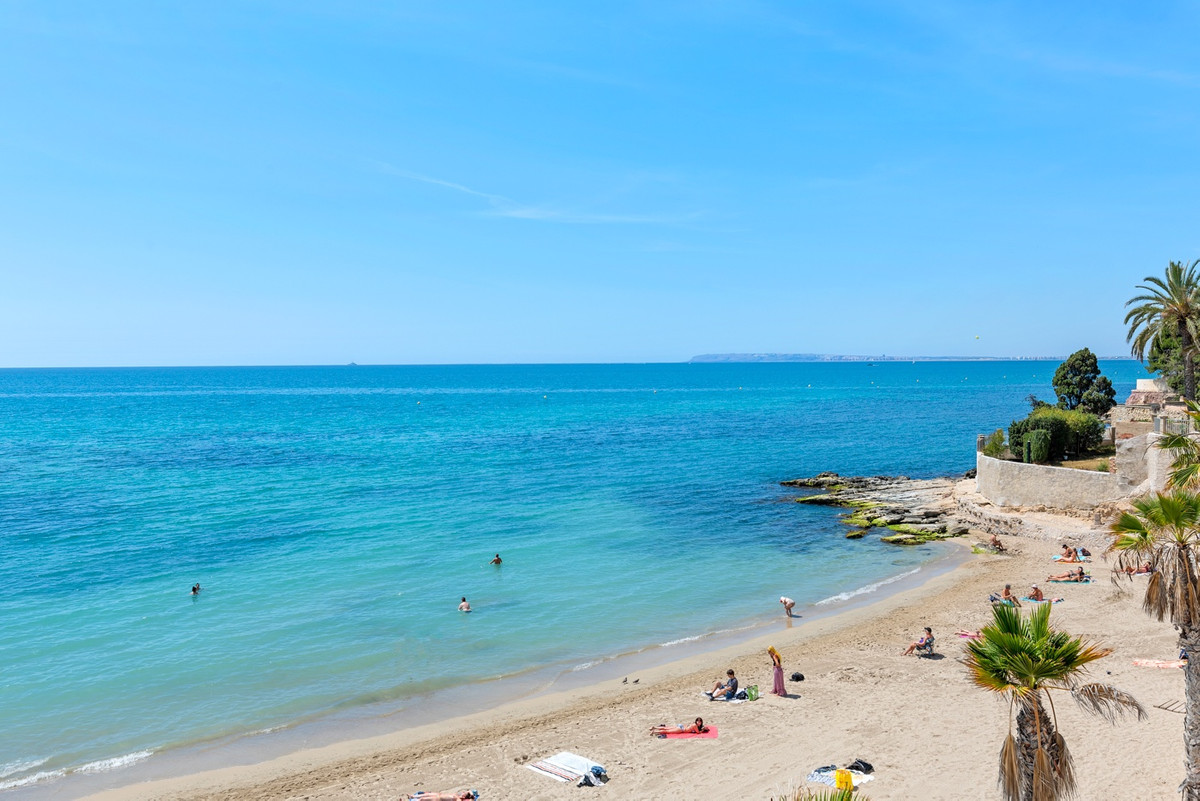 2 Bed Apartment for sale in Alicante Costa Blanca, Alicante, Spain