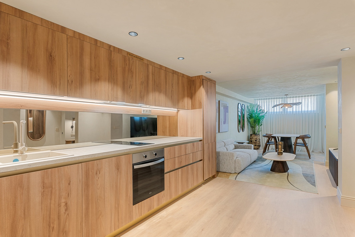 2 Bed Apartment for sale in Alicante Costa Blanca, Alicante, Spain