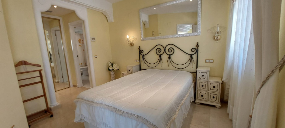 3 Bed Apartment for sale in Guardamar Del Segura Costa Blanca, Alicante, Spain