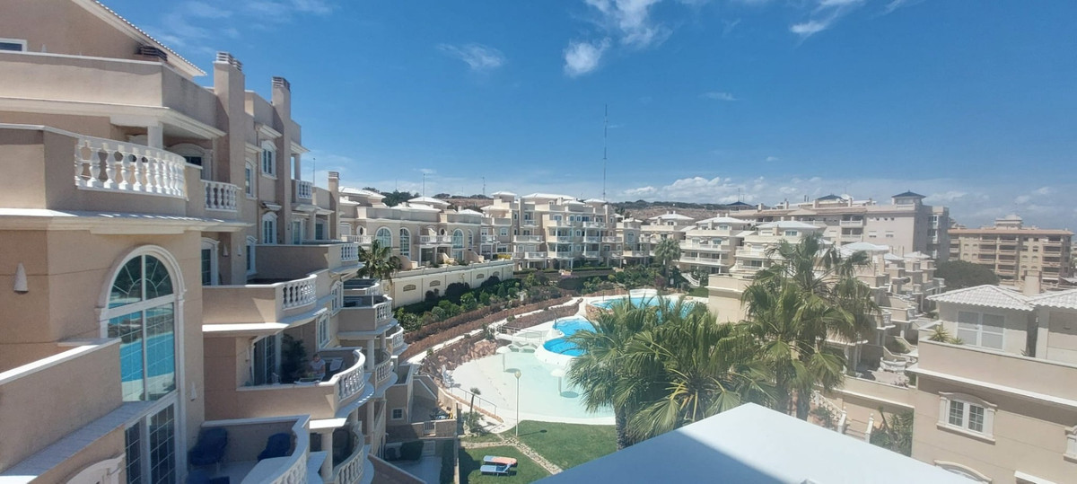 3 Bed Apartment for sale in Guardamar Del Segura Costa Blanca, Alicante, Spain